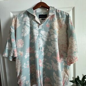 Abercrombie & Fitch Blue and Pink Casual Button Down Shirt